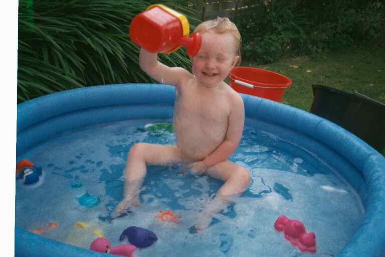 028_25A.jpg, 27575 bytes, 23/07/01